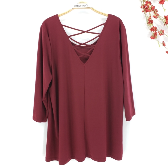 GILLI Lattice Detail Burgundy Tunic Top - Picture 6 of 9
